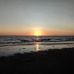 בית נופש Tranquil Stay In Romo *